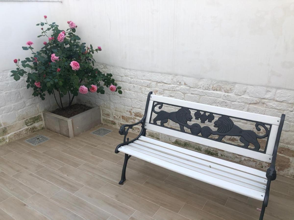 Nido Di Pietra-Dimora In Centro Alberobello Exterior foto